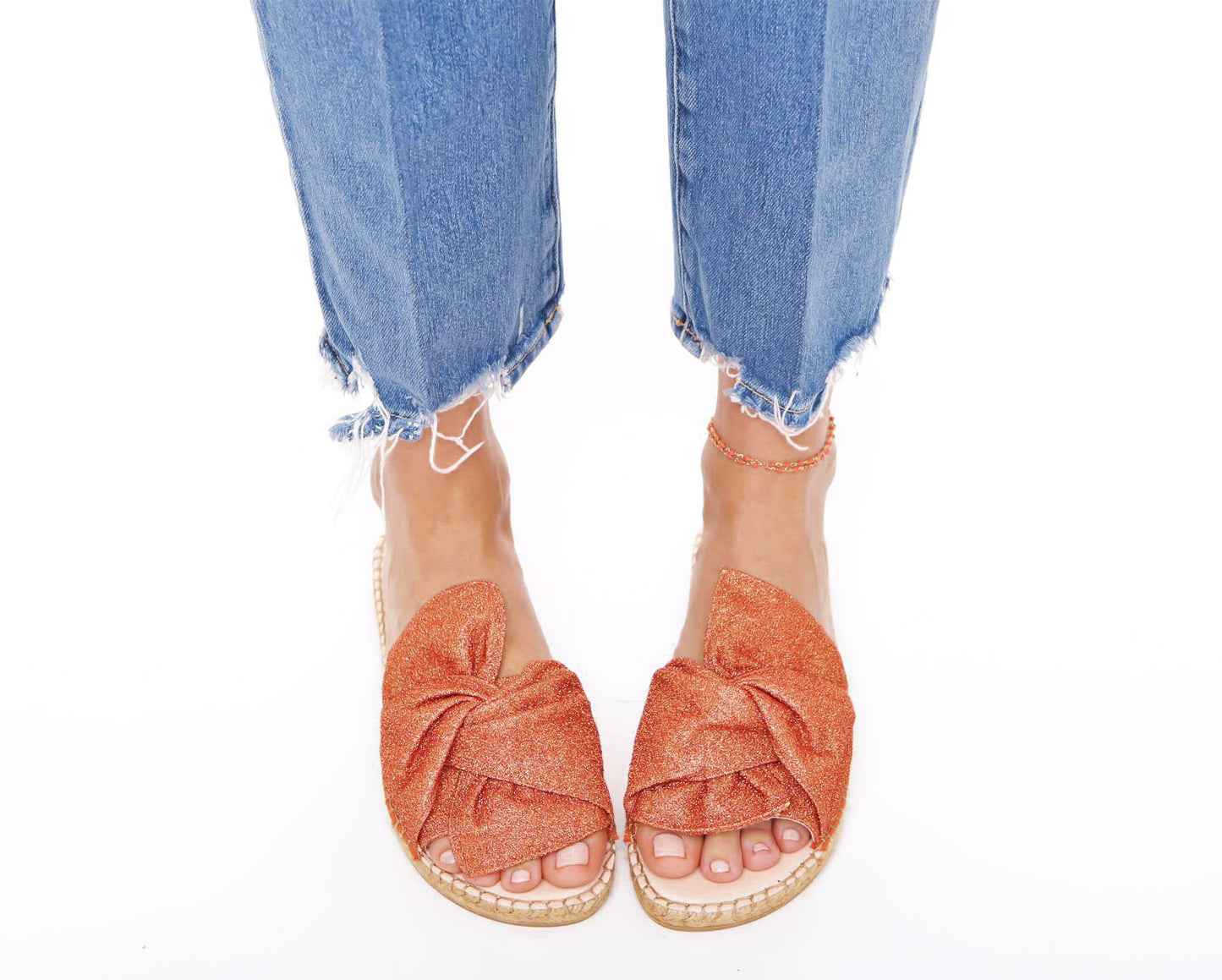 Flat Sandals with Knot - Los Angeles - Orange Gold